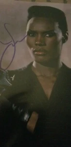 Grace Jones "James Bond" Original Hand Signed 8x10 Autographed Photo with COA - Picture 1 of 4
