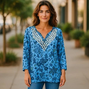 JM Collection Womens Top Sz L Watery Blue Wildflower Way Shell Trim NEW Floral - Picture 1 of 7