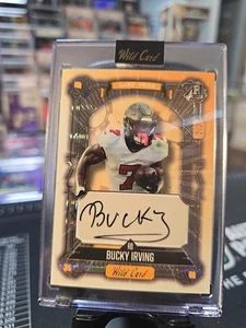 2024 Wild Card Draw 5 Card Bucky Irving 2/2 Rookie Auto Tampa Bay Bucs (RC SSP) - Imagen 1 de 3