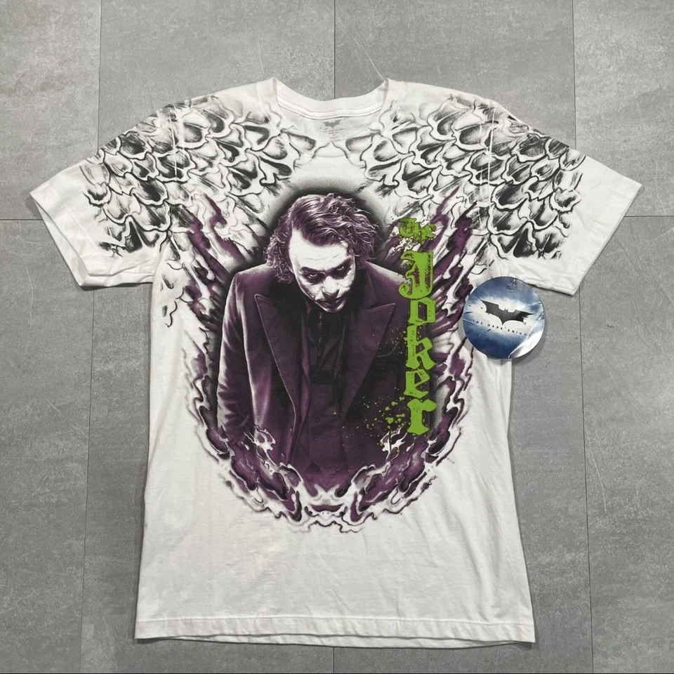 Camisa The Dark Knight Joker Para Hombre Pequeña Blanca Negra Púrpura DC Comics Película Camiseta Foto 1 de 4