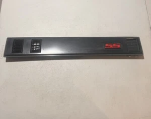 1981-1985 Monte Carlo Elcamino dash Air Vent Bezel GM 14023093 Black Woodgrain - Picture 1 of 14