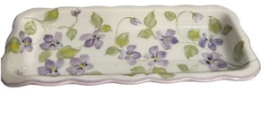 Plato de baratija rectangular vintage Andrea by Sadek violetas pintadas a mano 3,5x9" - Imagen 1 de 4