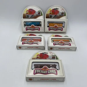 Lotto 5 vagoni merci treno scala N Bachmann NOS - Foto 1 di 8