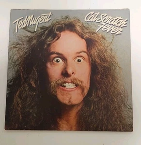 Ted Nugent Cat Scratch Fever Vinyl LP w/ Gatefold 1977 Epic Records VG condition - Picture 1 of 12