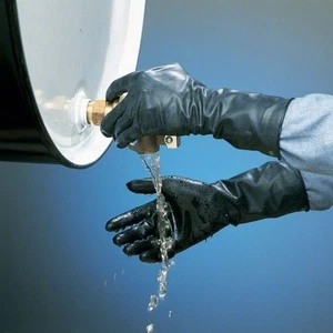 Chemical Resistant Gloves B074GI/S 7 mil Glove Thick, 14 in Long, S Glove Size, - Picture 1 of 1