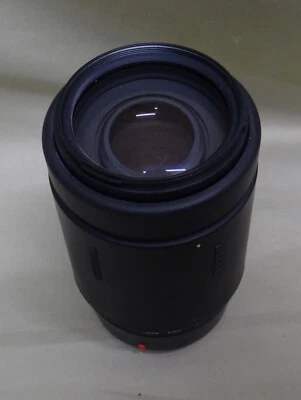 Tamron Minolta AF mount 70-300mm F4-5.6 zoom tele-macro lens - Image 1 of 4