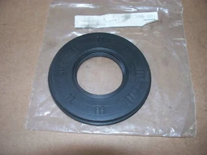 Sello de manivela lateral Polaris Snowmobile Classic XCR 440 500 Indy PTO NUEVO FABRICANTE DE EQUIPOS ORIGINALES 3085200 - Imagen 1 de 3