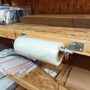 Dispenser porta termoretraibile manuale estensibile da parete tavolo adatto 18" - Foto 1 di 2