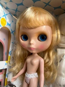 Takara Tomy Blythe Doll SKATE DATE EBL-4 VINTAGE blonde w/box outfit Used - Picture 1 of 5