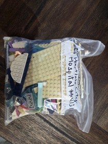 LEGO Friends 41318 Heartlake Hospital Toy Building Set no box complete