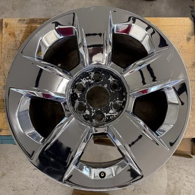 2015-2020 CHEVY SUBURBAN WHEEL RIM 5 SPOKE 20x9J 20" ALLOY CHROME OEM - Image 1 of 4