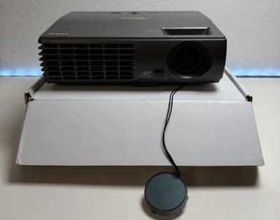 Projetor DLP Optoma DAEPTGUUp - HDMI - Imagem 1 de 4