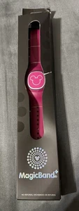 NEU 2024 Disney Parks Magic Band Plus + einfarbig Hot Pink Magenta LINKBAR - Bild 1 von 2