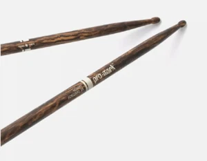 Baquetas Promark American Hickory Classic 2B grano de fuego TX2BW-FG punta de madera - Imagen 1 de 16
