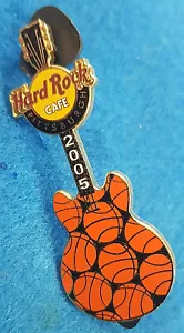 Pittsburgh Orange Basketbälle Gibson Gitarre 2005 Hard Rock Cafe PIN LE300 - Bild 1 von 1