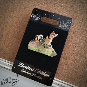 Prendedor EDICIÓN LIMITADA Bambi con Flor 75 Aniversario - Parques Disney 2017 LE 600 - Imagen 1 de 2