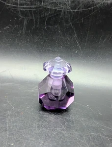 Vintage facettierter Amethyst lila Kunstglas Parfüm Flakon mit Stopfen 2,5" - Bild 1 von 10