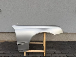 Original Mercedes Benz CLK W209 Kotflügel Vorne Rechts Fahrerseite 744 Silber - Bild 1 von 11