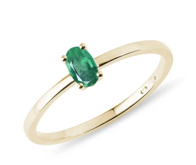 Delicado anillo de oro macizo de 10 k con piedras preciosas de esmeralda natural tamaño de regalo disponible Foto 1 de 4