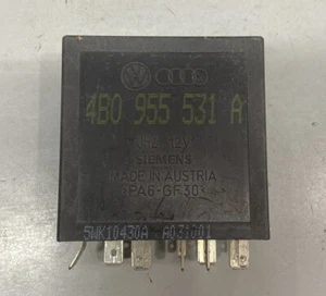 VW Audi Wiper Relay 377 OEM 4B0955531A - Picture 1 of 4