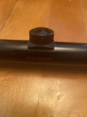 Simmons Deerfield Widefield Rifle Scope 4x32 Model No. 21006 Pre-Owned 12" - Image 1 of 4