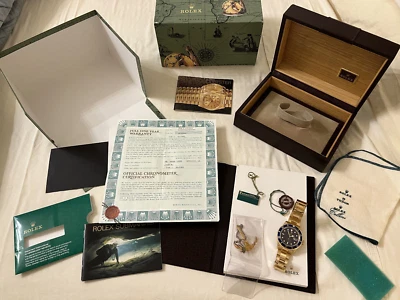 Reloj Rolex Submariner Fecha Oro 18K - 1993 - Cara Azul 40mm Rolex 16618 Foto 1 de 4