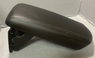 2014-2016 Chevrolet Malibu Limited Center Console Black Leather Lid Armrest - Image 1 of 4