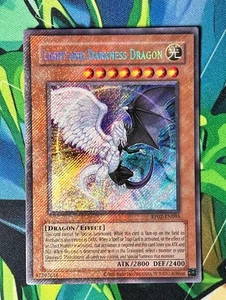 Licht- und Finsternisdrache - RP02-DE095 Secret Rare - Bild 1 von 2