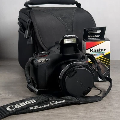 Canon PowerShot SX40 HS Digital Camera W/ Bag, Battery, Charger - Image 1 of 4