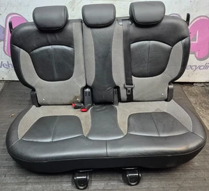 2017 RENAULT CAPTUR REAR LEATHER / CLOTH COMPLETE FOLDING SEAT SET 13-19 - Picture 1 of 20