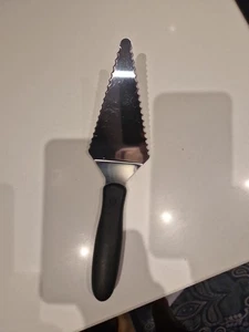 Pampered Chef Slice And Serve - Picture 1 of 1