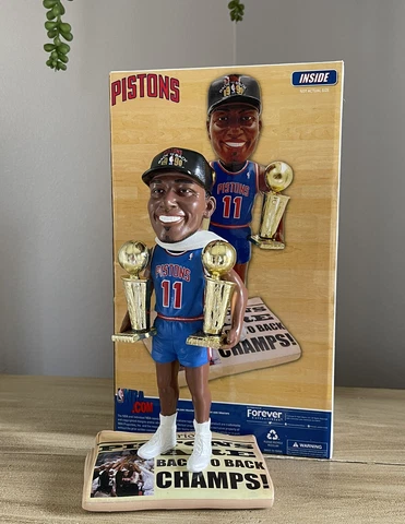 ISIAH THOMAS Detroit Pistons 2x NBA Finals Champion Trophy Bobblehead NIB! Cover