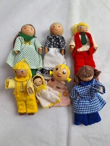 Lot: 6pc Wooden Dollhouse Family + Vintage Puppet Creative Playthings Czech - Picture 1 of 7