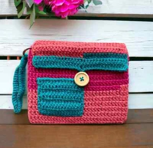 Crocheted case-bag for tablet screen 10 inches, case for iPad pink - Picture 1 of 10