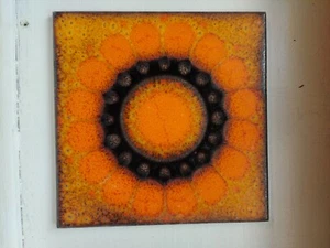 antike alte Kachel Fliesen handgemachte orange/gelb/rot/braun 15 cm x 15 cm - Bild 1 von 3