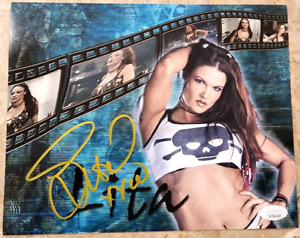 Lita SIGNED photo Diva Wrestling autograph JSA COA Certed 8x10 - WWE WWF