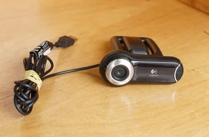 Logitech QuickCam Pro 9000 Webcam V-U0009 USB - Picture 1 of 3