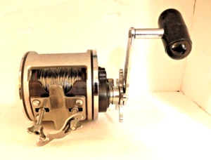 { VINTAGE Saltwater Daiwa Sealine Fishing Reel - Picture 1 of 6