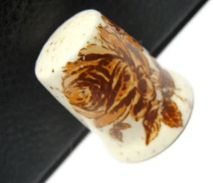 Brown Rose Porcelain Ceramic White Thimble Vintage - Picture 1 of 9