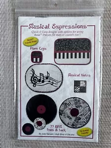 Musial Expressions Judy Hansen Placemats Quilt Pattern Piano Notes - Bild 1 von 2