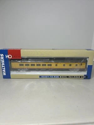 WALTHERS #932-9542  Union Pacific ACF 48-Seat Diner #4808 "City of L.A."  1:87 - Image 1 of 4