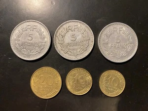 Lot Five French Coins 1947 1949 5 Francs 20 10 Centimes Aluminum - Picture 1 of 3