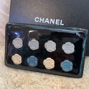 CHANEL Camellia Makeup Palette Zip Around Long Wallet Black Enamel Without Box