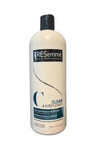 Tresemme Clean & Replenish Feuchtigkeitsspülung Vitamin C Grüner Tee 28oz (1 Neu) - Bild 1 von 2
