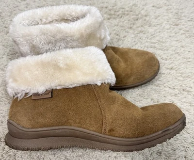 Minnetonka Women’s Size 10 Moccasin Shearling Trim Brown Suede Ankle Boots Warm - Image 1 of 4