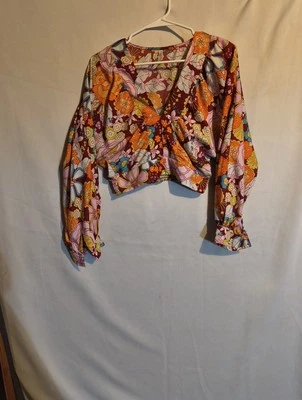 Top Truth NYC para mujer talla M manga abullonada recortada coqueta hippy boho flores años 60  Foto 1 de 4