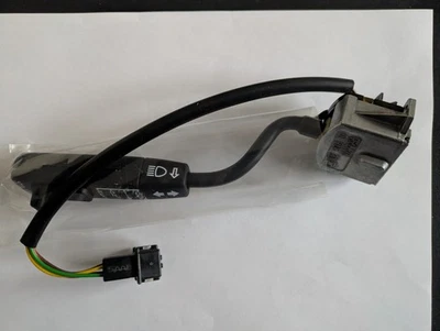 Interruptor de señal de giro original SAAB 9565623 NOS con control de crucero C900 1989-1993 Foto 1 de 3