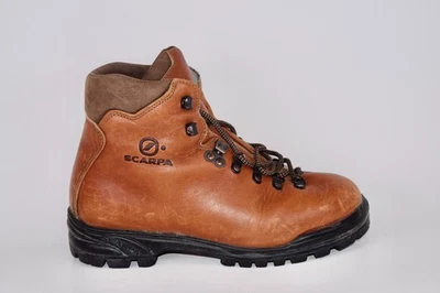 Botas de montanhismo SCARPA vintage marrom delta feitas na Itália tamanho 38 (M 6/W 7) - Imagem 1 de 4