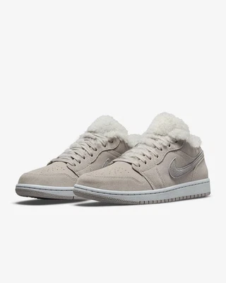 NEW Air Jordan 1 Low SE Women's Size 5.5 College Grey/White DO0750-002 Fast Ship - Image 1 of 4