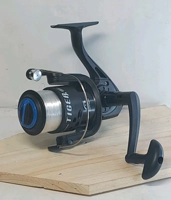 Carrete de pesca giratorio Shakespeare Tiger NUEVO modelo TGR SP50, fresco y salteador  Foto 1 de 4